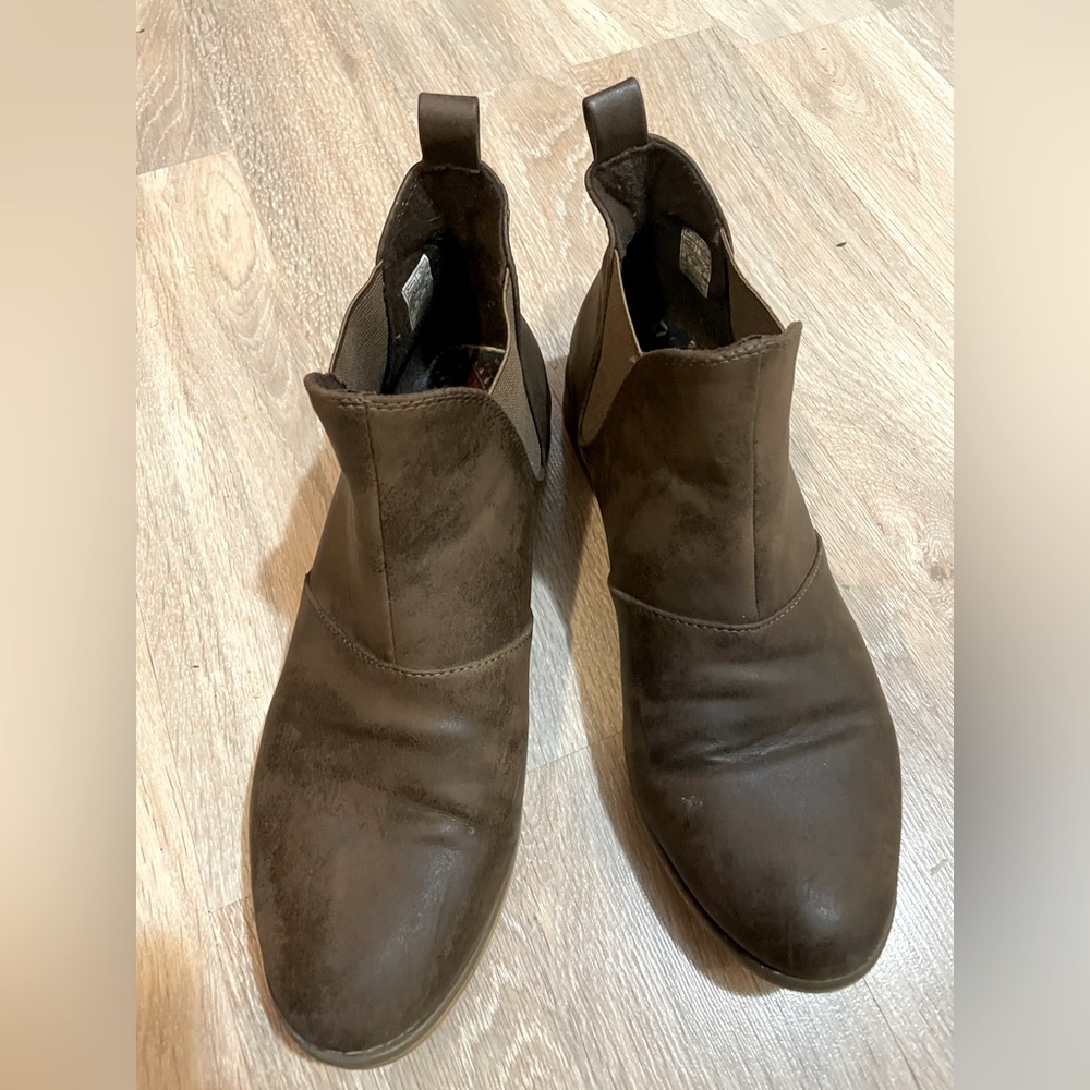 Rocketdog Chelsea Booties